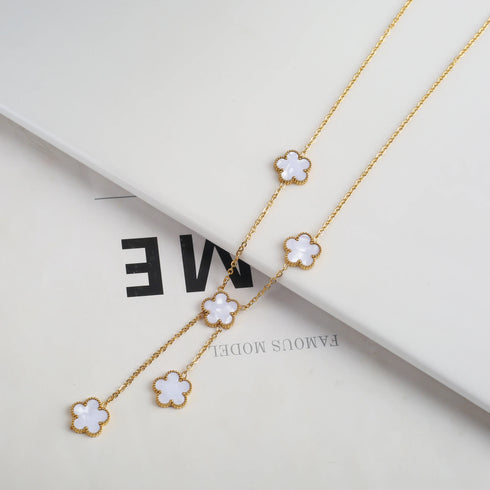 Adjustable Gold-Plated Stainless Steel Plant Flower Bracelet for Women – Trendy Clover Design with Five Leaf Petals, Waterproof & Anti-Allergic Jewelry Gift
